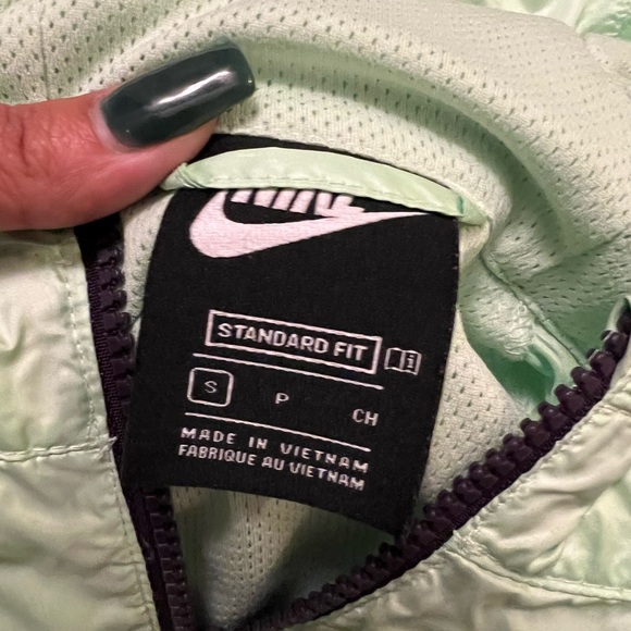 Girls Nike Sweater - Picture 3 of 6